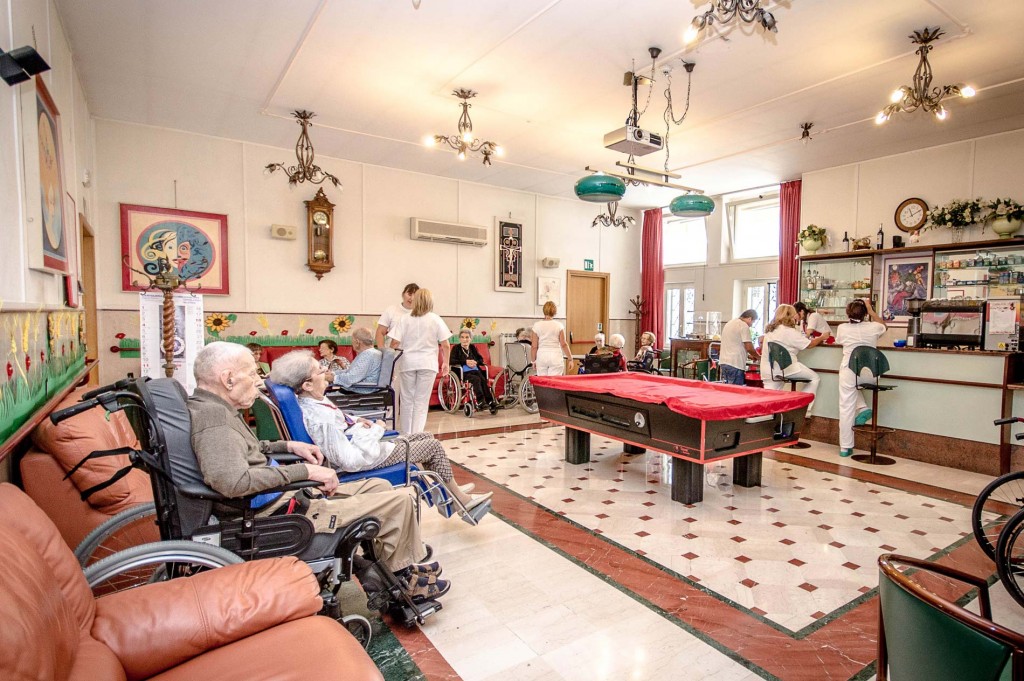 struttura centro residenziale per anziani